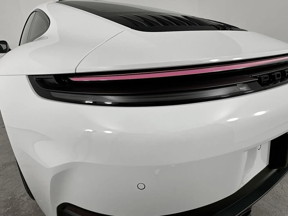 2025 Porsche 992 Carrera T - Image 11 of 31