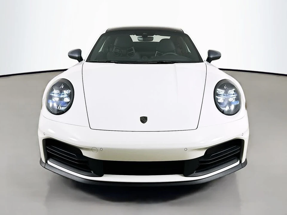 2025 Porsche 992 Carrera T - Image 2 of 31