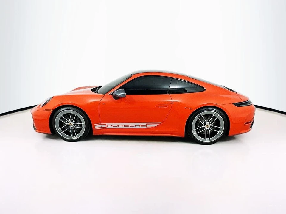 2025 Porsche 992 Carrera T - Image 9 of 18