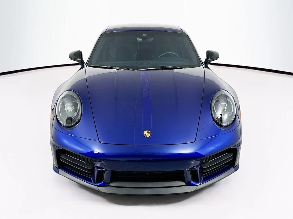 2025 Porsche 992 Carrera T - Image 3 of 18