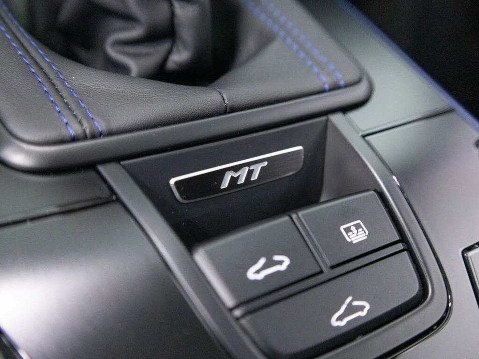 2025 Porsche 992 Carrera T - Image 21 of 31