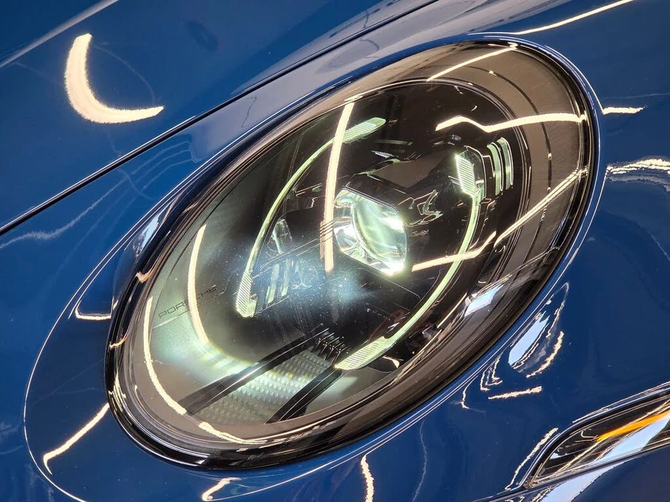 2025 Porsche 992 Carrera T - Image 27 of 30