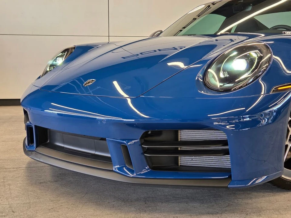 2025 Porsche 992 Carrera T - Image 26 of 30