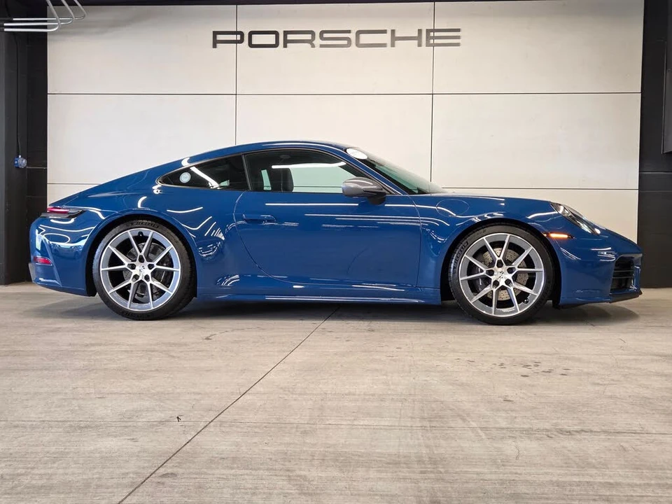 2025 Porsche 992 Carrera T - Image 29 of 30