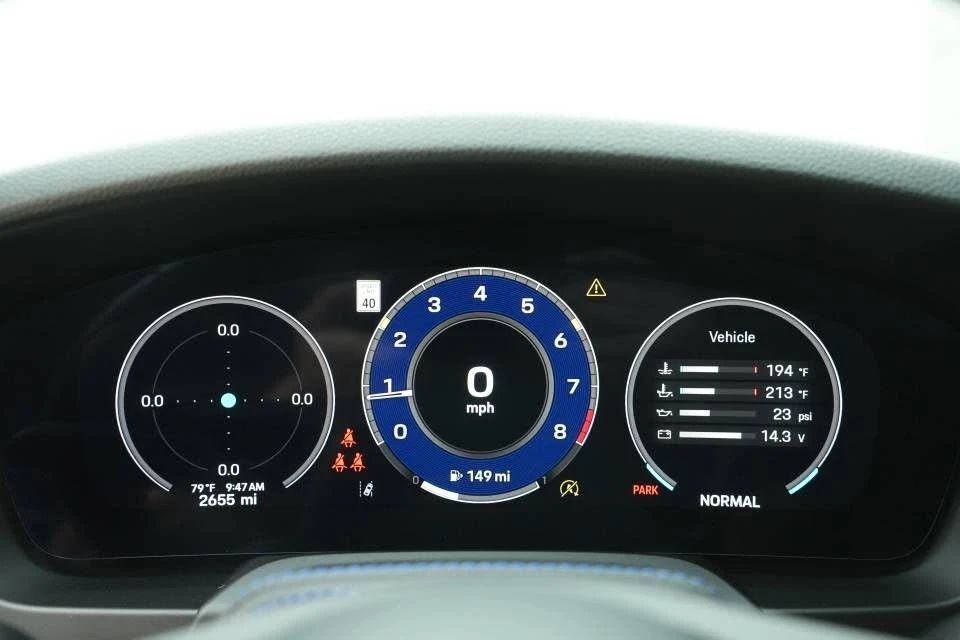 2025 Porsche 992 Carrera T - Image 13 of 31