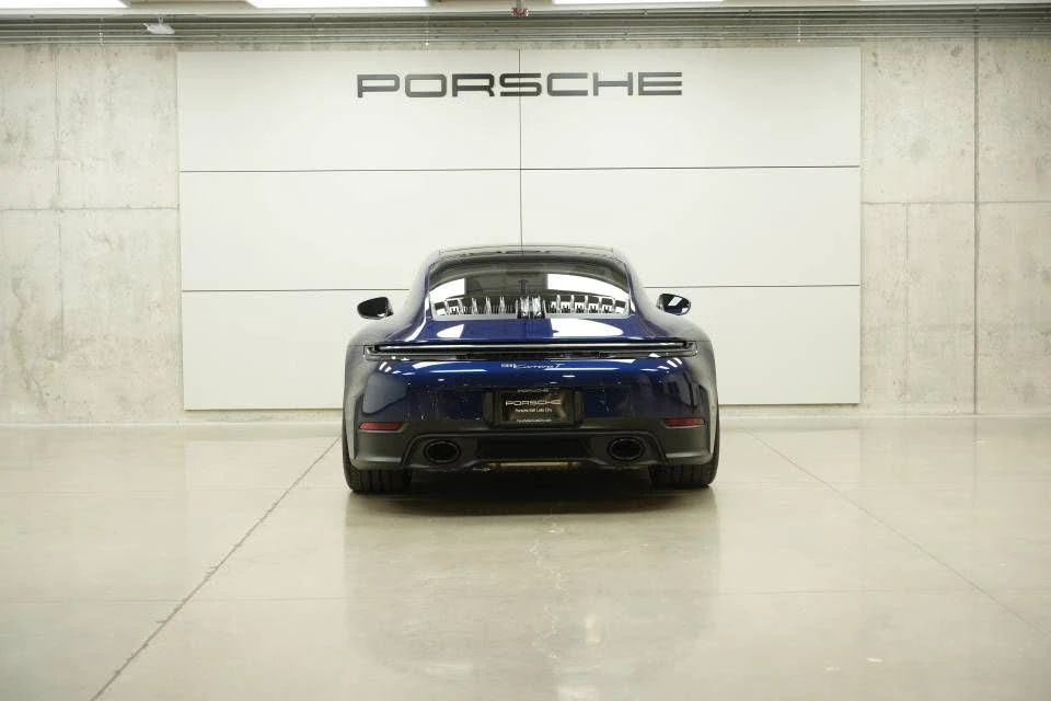 2025 Porsche 992 Carrera T - Image 6 of 31