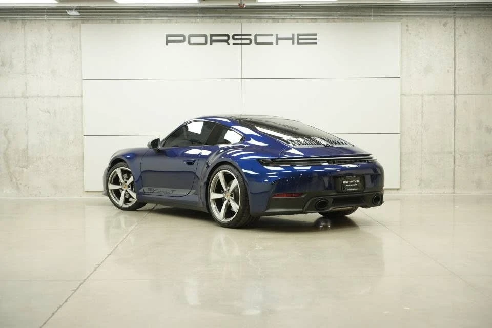2025 Porsche 992 Carrera T - Image 3 of 31