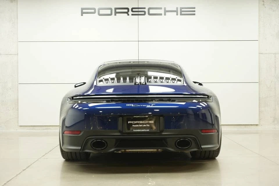 2025 Porsche 992 Carrera T - Image 12 of 31