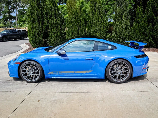 2025 Porsche 992 Carrera T - Image 7 of 31