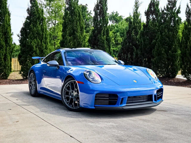 2025 Porsche 992 Carrera T - Image 2 of 31