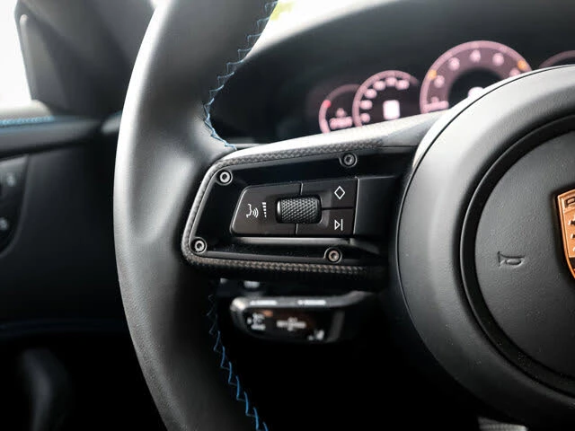 2025 Porsche 992 Carrera T - Image 19 of 31