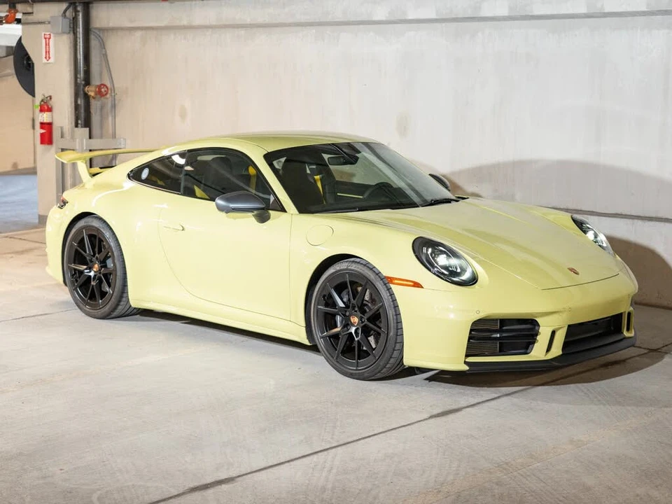 2025 Porsche 992 Carrera T - Image 7 of 28