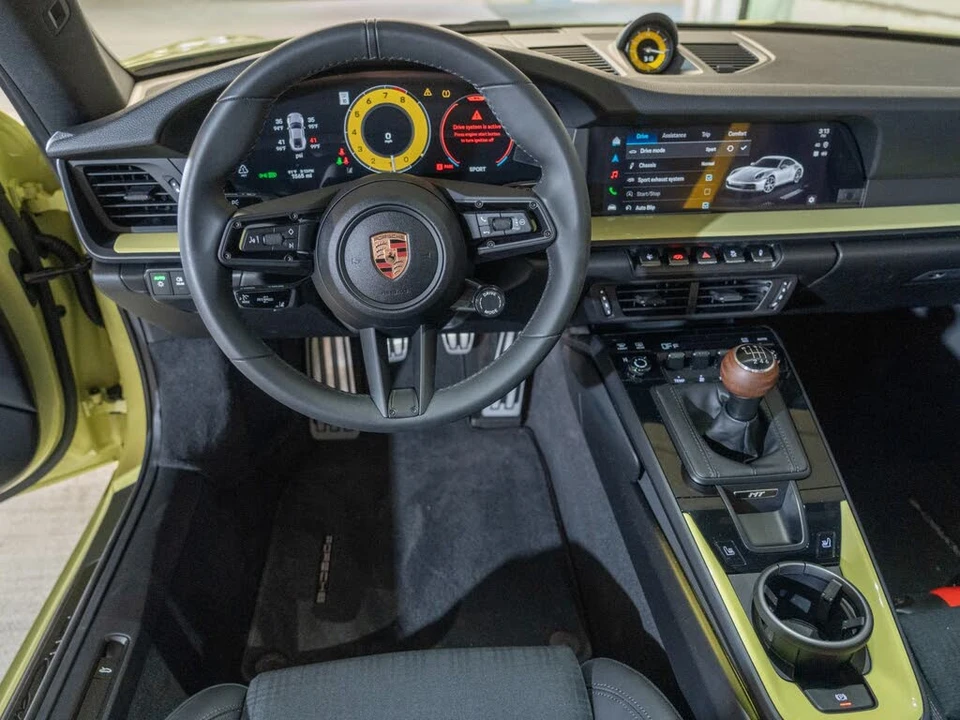 2025 Porsche 992 Carrera T - Image 27 of 28