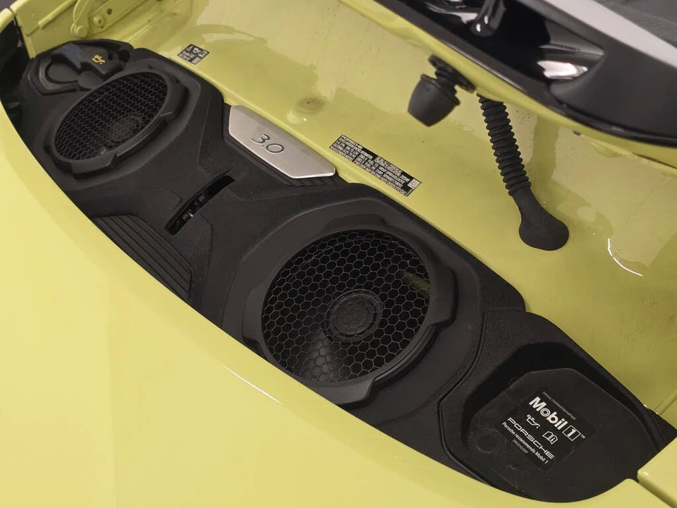 2025 Porsche 992 Carrera T - Image 29 of 31