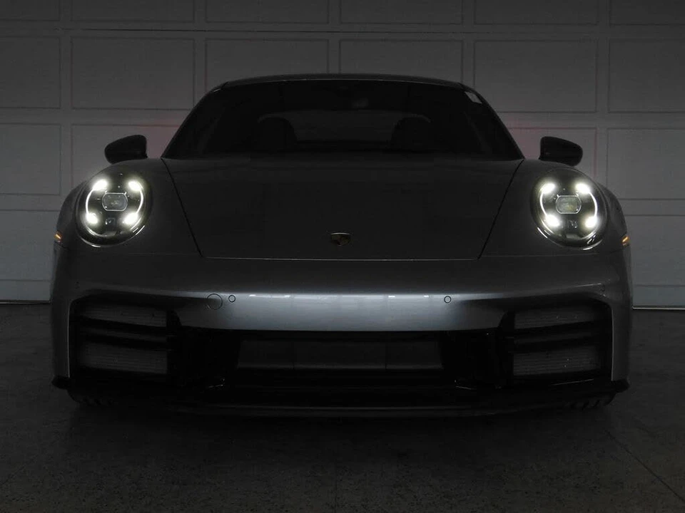 2025 Porsche 992 Carrera T - Image 28 of 31