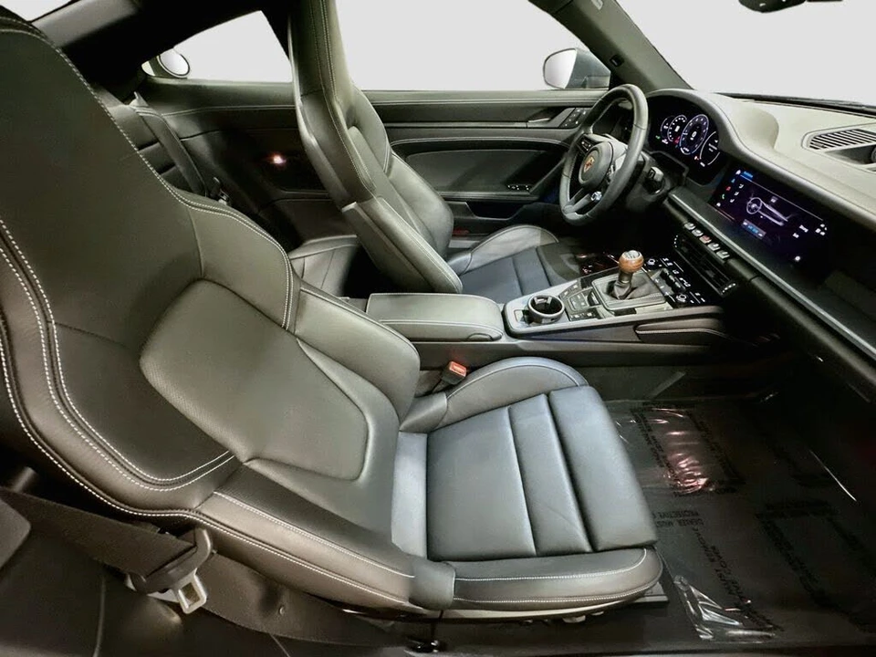 2025 Porsche 992 Carrera T - Image 28 of 31