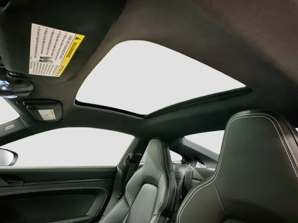 2025 Porsche 992 Carrera T - Image 22 of 31