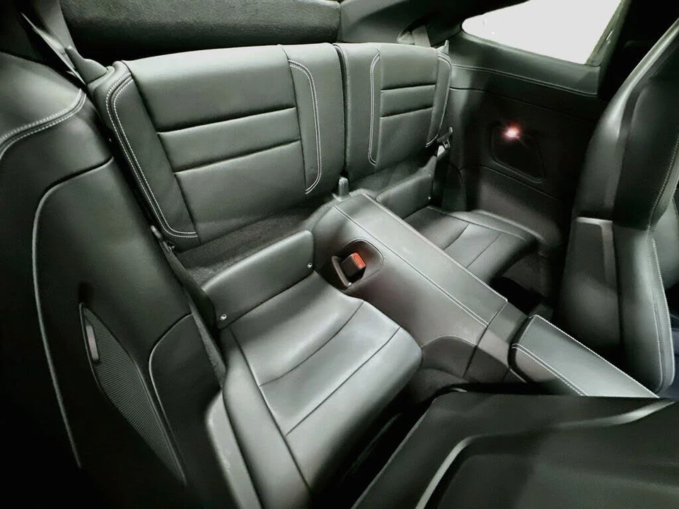 2025 Porsche 992 Carrera T - Image 27 of 31