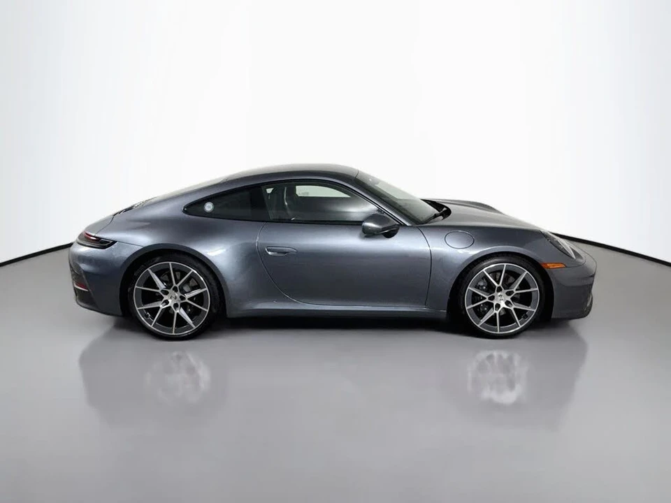 2025 Porsche 992 Carrera T - Image 8 of 29