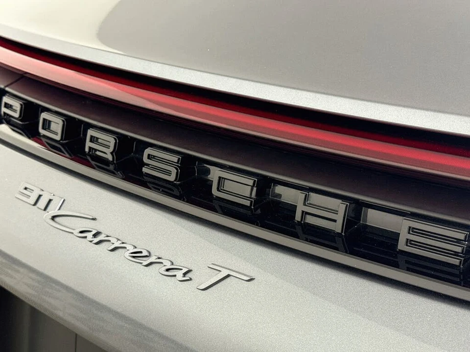 2025 Porsche 992 Carrera T - Image 28 of 29