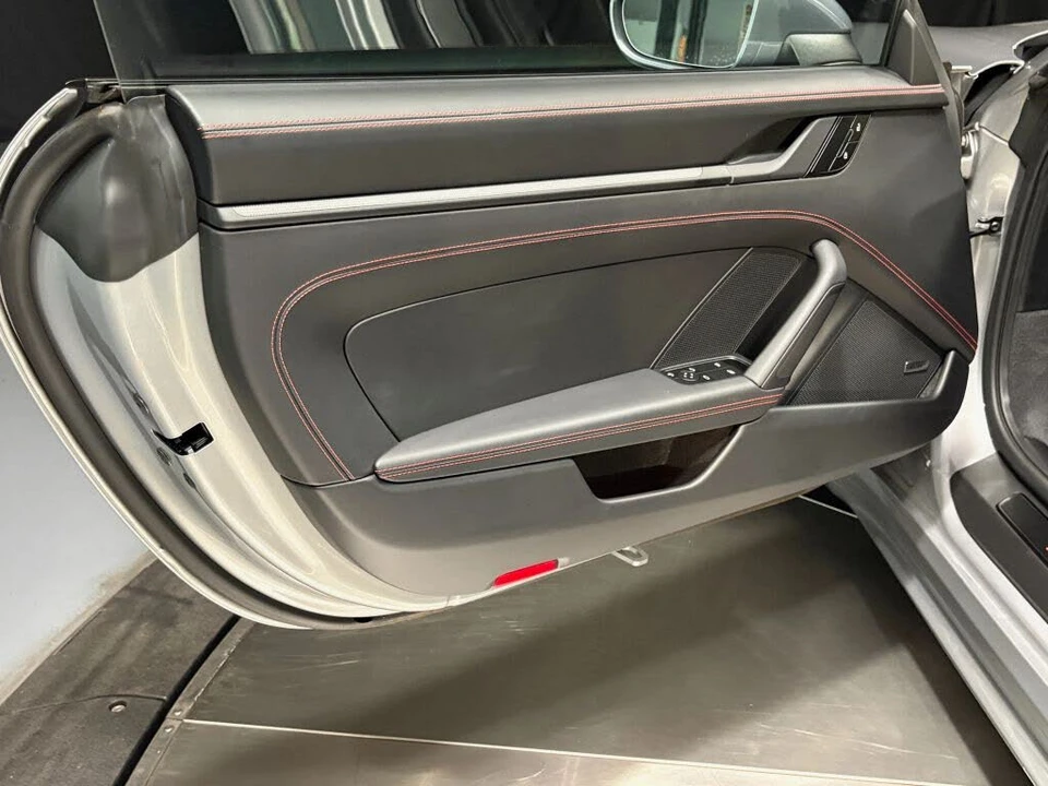2025 Porsche 992 Carrera T - Image 11 of 21