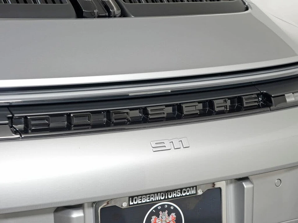 2025 Porsche 992 Carrera T - Image 14 of 31