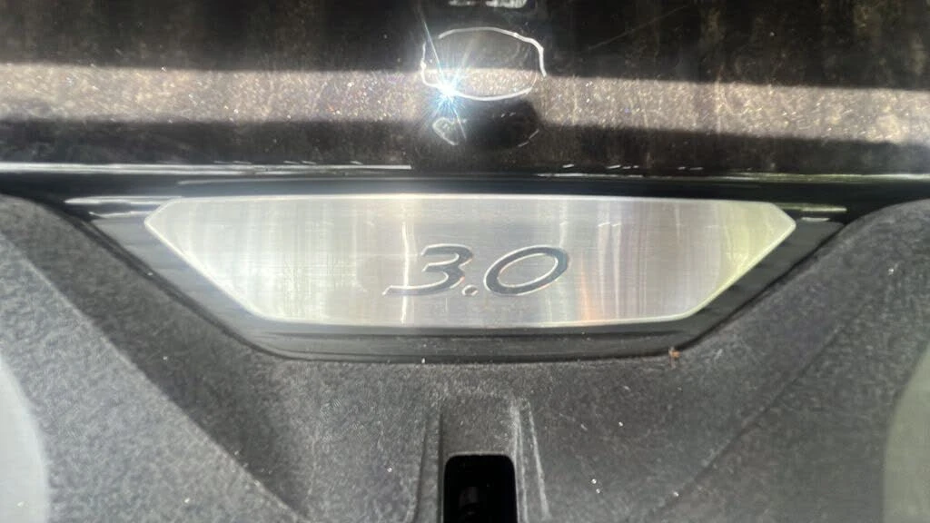 2025 Porsche 992 Carrera T - Image 18 of 31