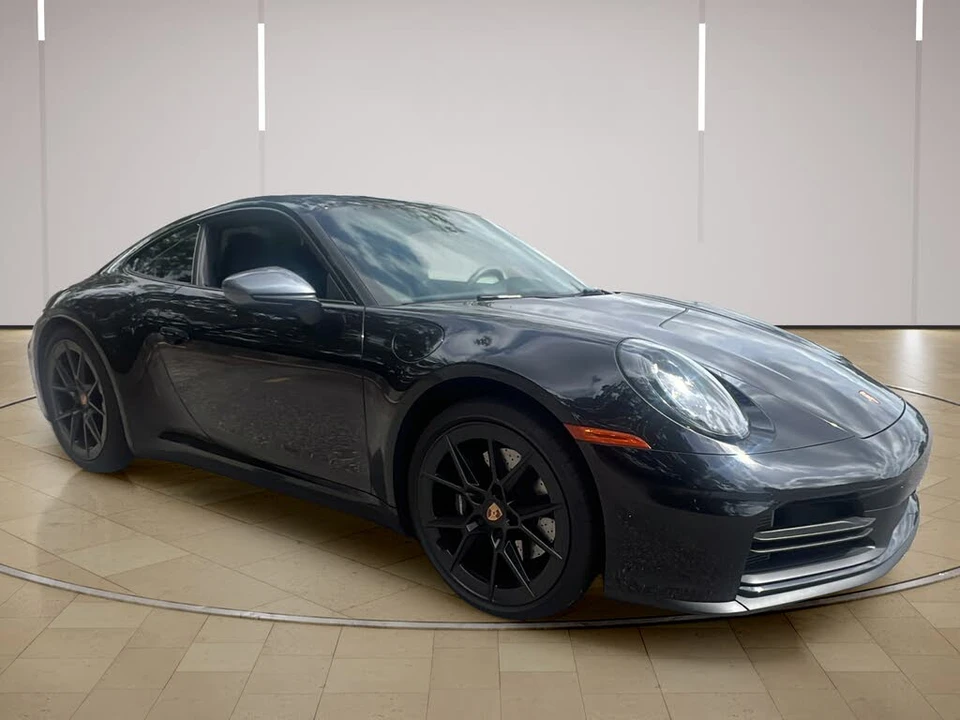 2025 Porsche 992 Carrera T - Image 10 of 31