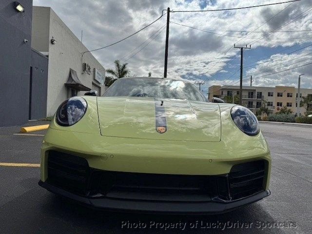 2025 Porsche 992 Carrera T - Image 5 of 12