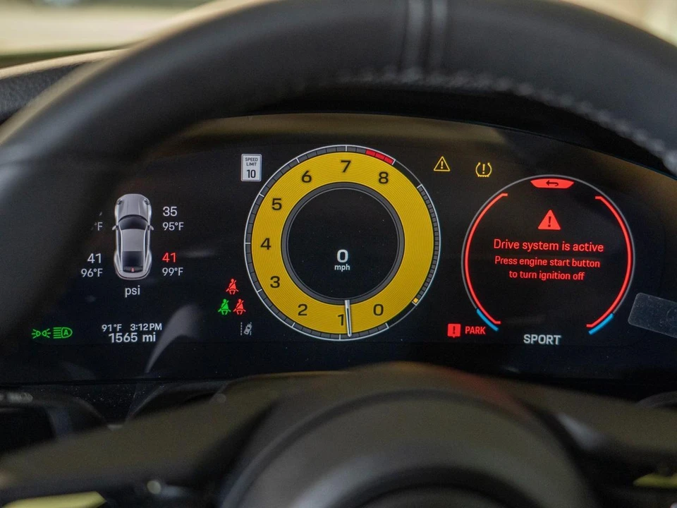 2025 Porsche 992 Carrera T - Image 20 of 29