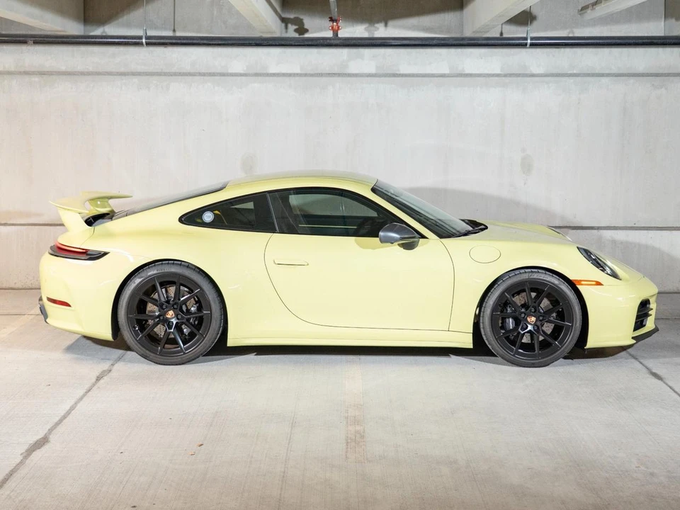 2025 Porsche 992 Carrera T - Image 9 of 29