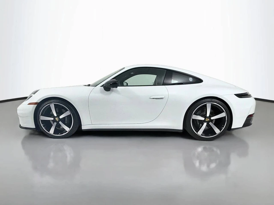 2025 Porsche 992 Carrera T - Image 2 of 4