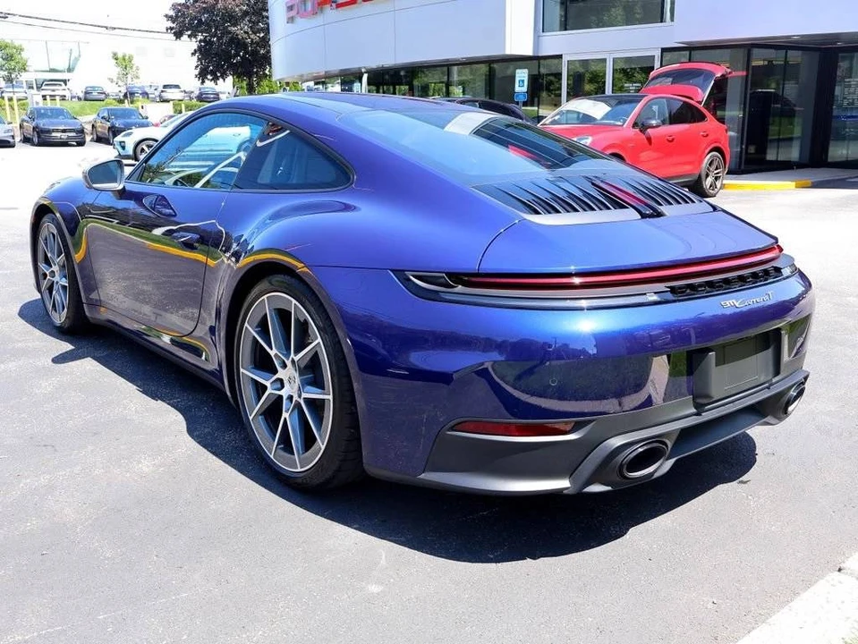 2025 Porsche 992 Carrera T - Image 3 of 5