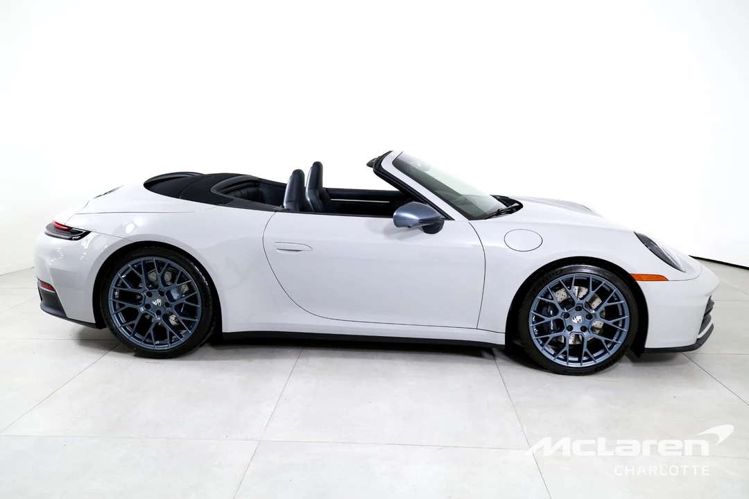 2025 Porsche 992 Carrera T - Image 10 of 12