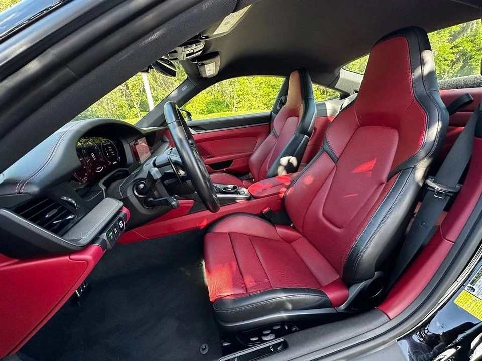 2025 Porsche 992 Carrera - Image 5 of 5