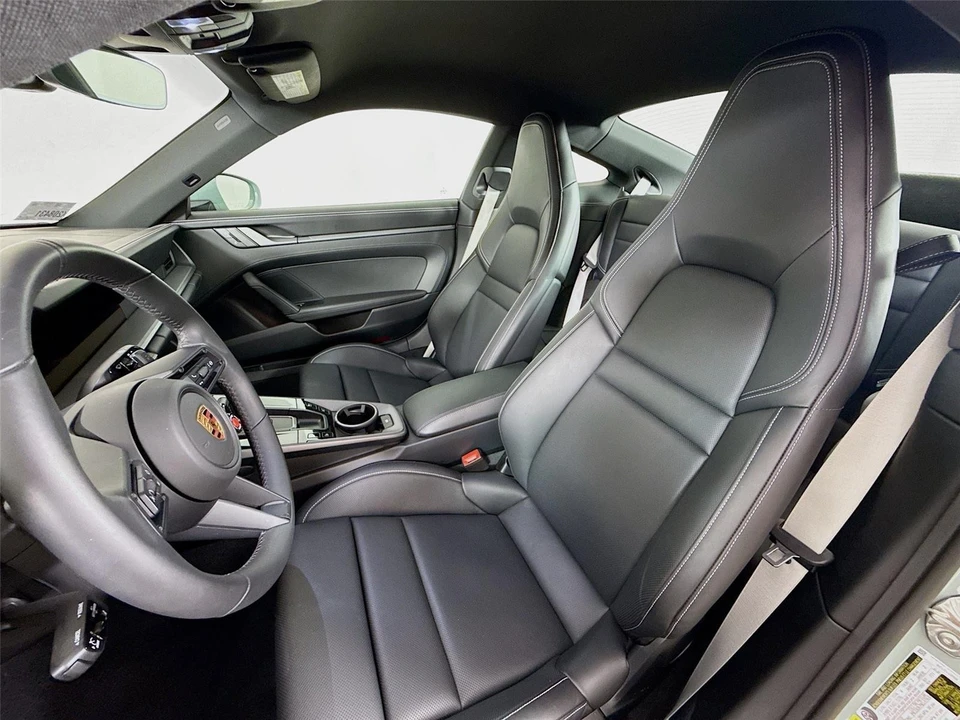 2025 Porsche 992 Carrera - Image 20 of 21
