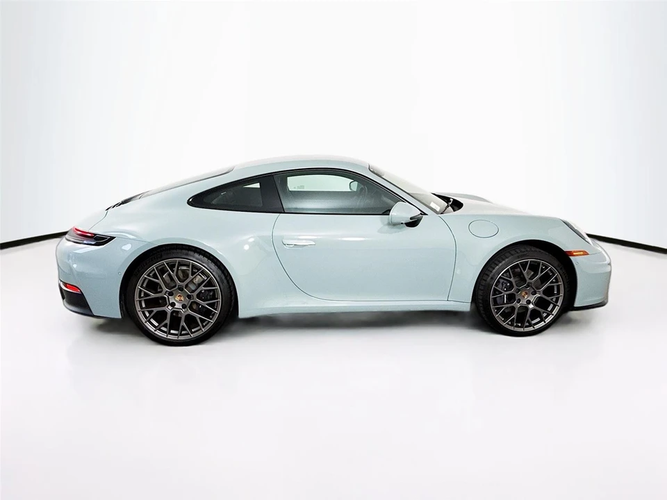 2025 Porsche 992 Carrera - Image 8 of 21