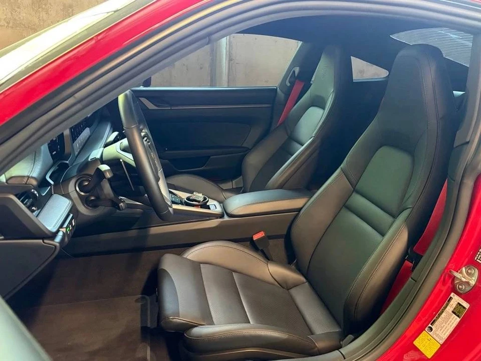 2025 Porsche 992 Carrera - Image 5 of 5
