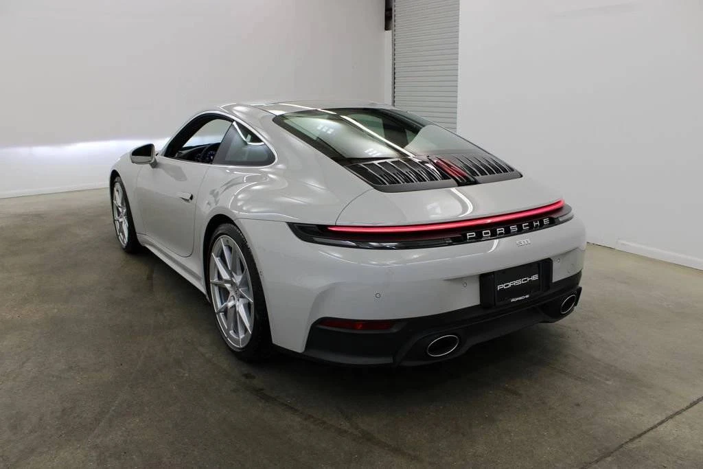 2025 Porsche 992 Carrera - Image 3 of 5