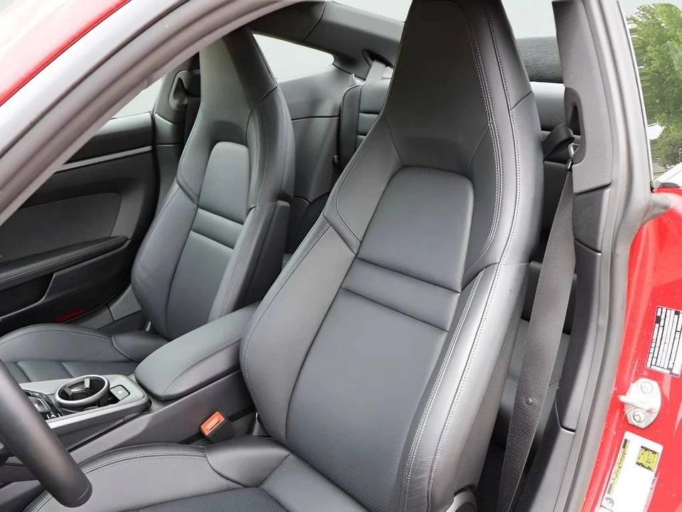 2025 Porsche 992 Carrera - Image 5 of 5