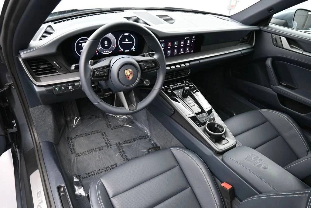 2025 Porsche 992 Carrera - Image 4 of 5
