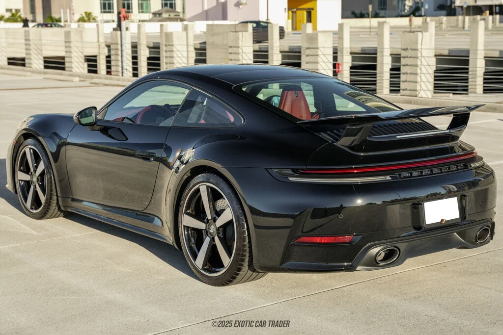 2025 Porsche 992 Carrera - Image 6 of 12
