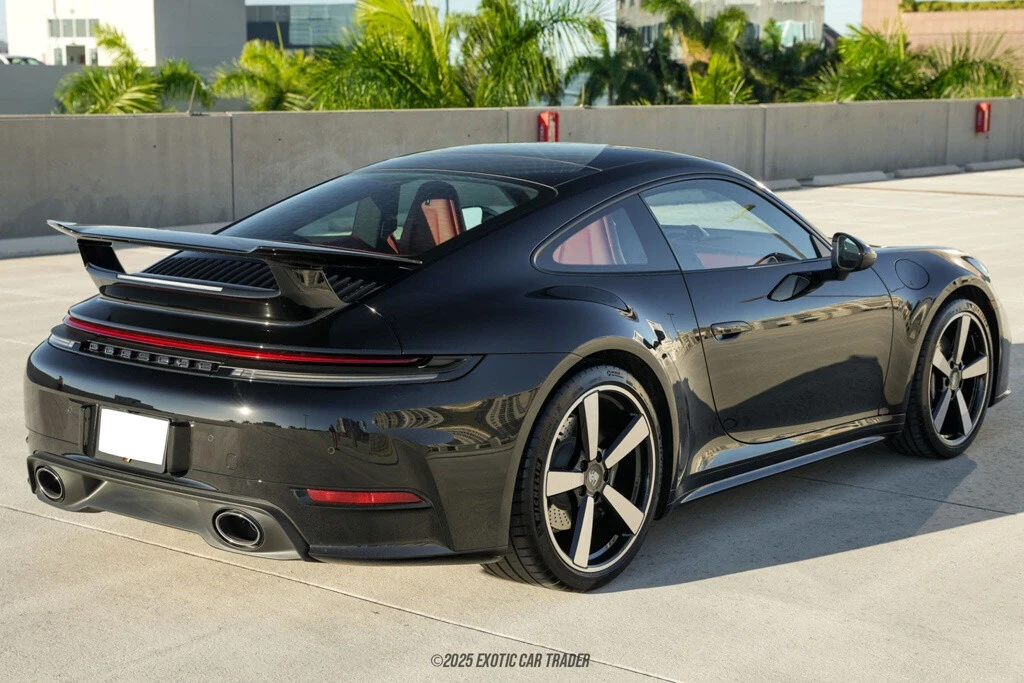 2025 Porsche 992 Carrera - Image 8 of 12