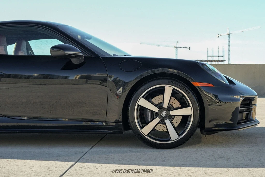 2025 Porsche 992 Carrera - Image 11 of 12