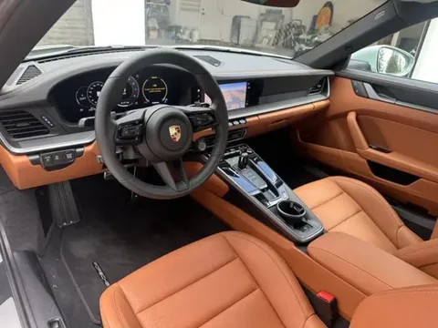 2021 Porsche 992 Carrera - Image 2 of 5