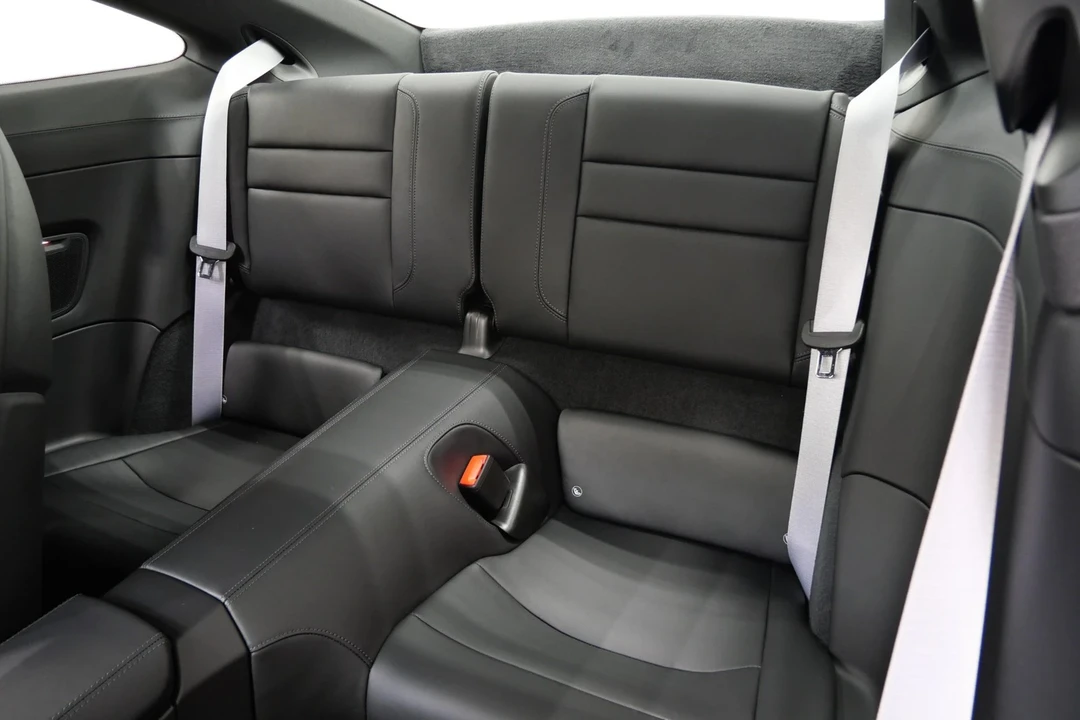 2025 Porsche 992 Carrera - Image 16 of 21