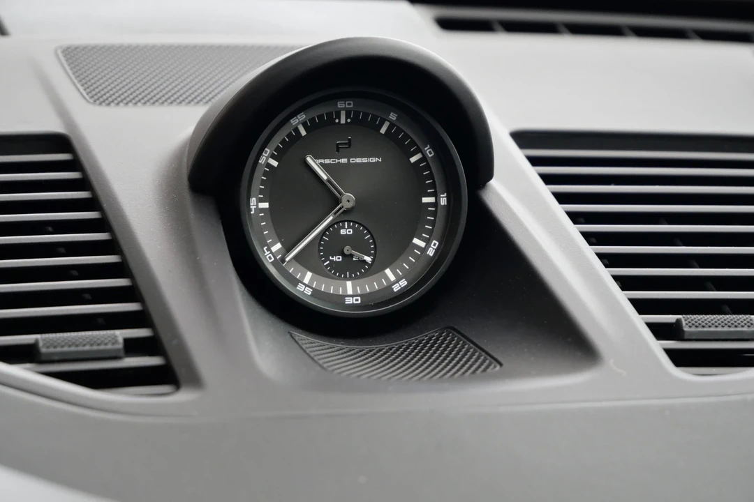 2025 Porsche 992 Carrera - Image 18 of 21