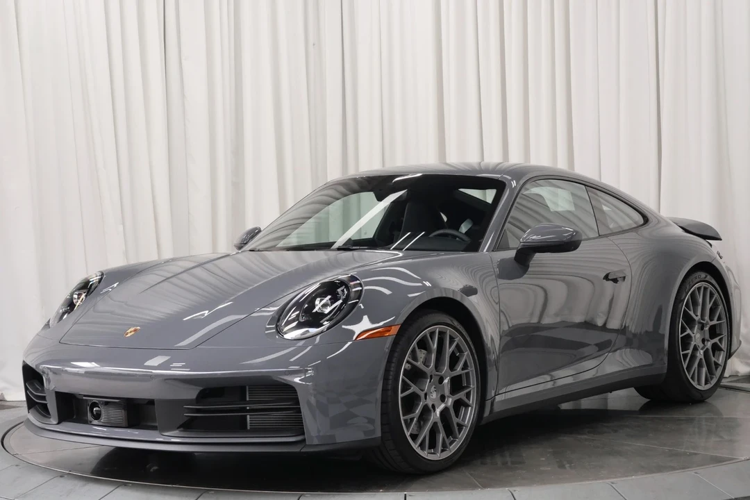 2025 Porsche 992 Carrera - Image 5 of 21