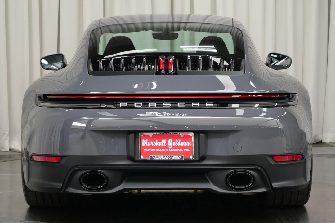 2025 Porsche 992 Carrera - Image 8 of 21