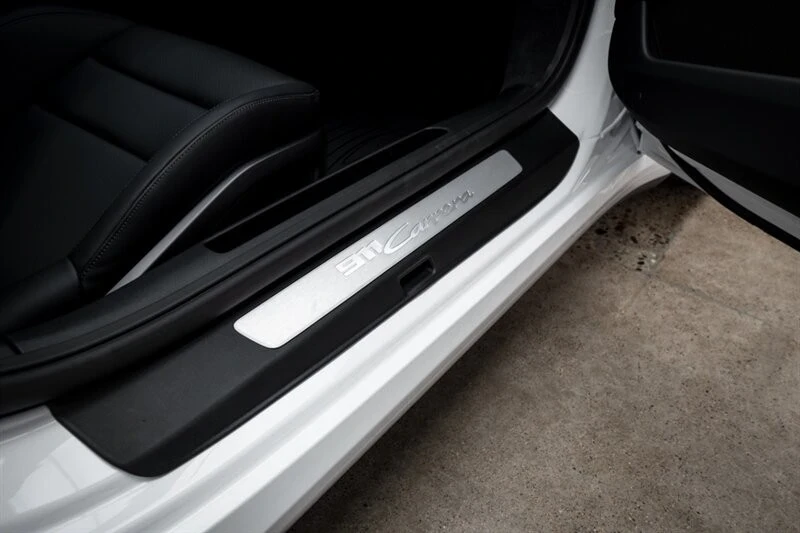 2025 Porsche 992 Carrera - Image 14 of 21